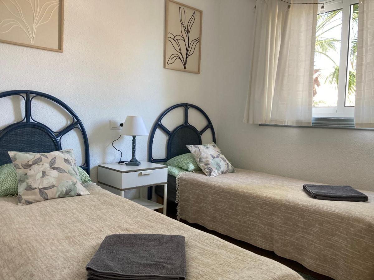 Cabo Roig Holiday House Экстерьер фото