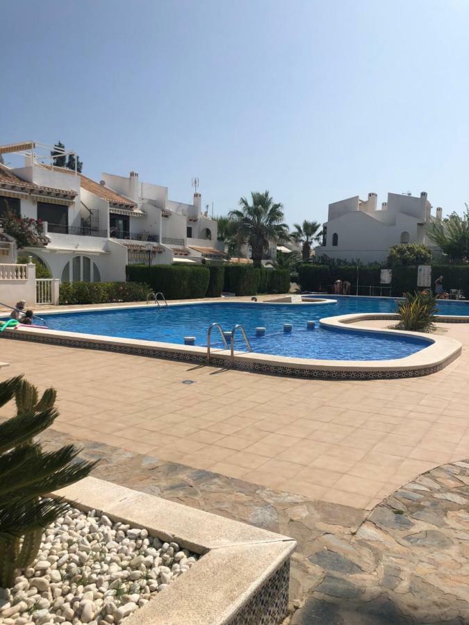 Cabo Roig Holiday House Экстерьер фото